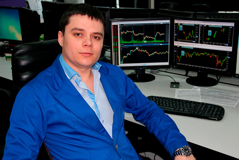 Олег Волков
